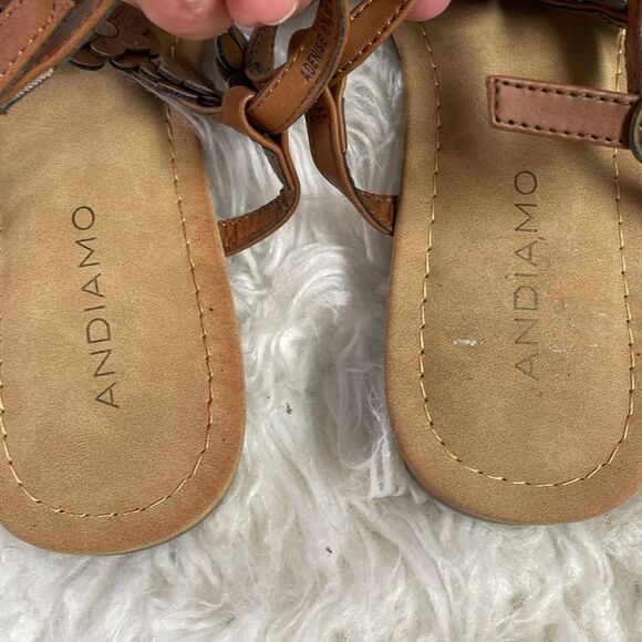ANDIAMO Brown Floral Thong Sandals Ladies Size 8 1/2 - Picture 9 of 11